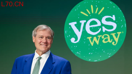 2026 年 4 月 22 日周三，美国纽约，Yesway 公司董事长兼首席执行官托马斯・特克拉在纳斯达克市场现场出席公司 IPO 仪式。