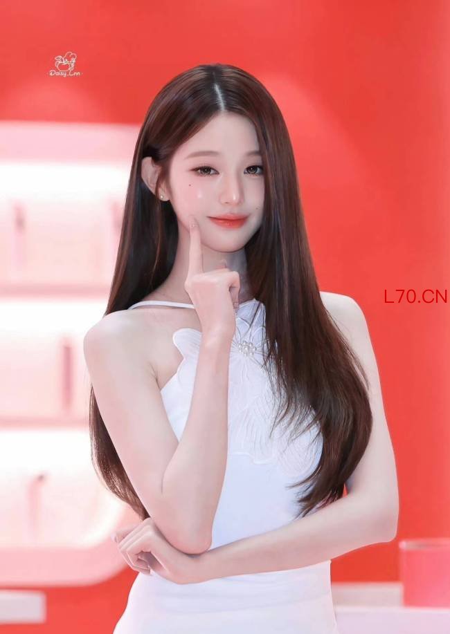 张元英身材就一个帽子厚度 极致纤薄引热议